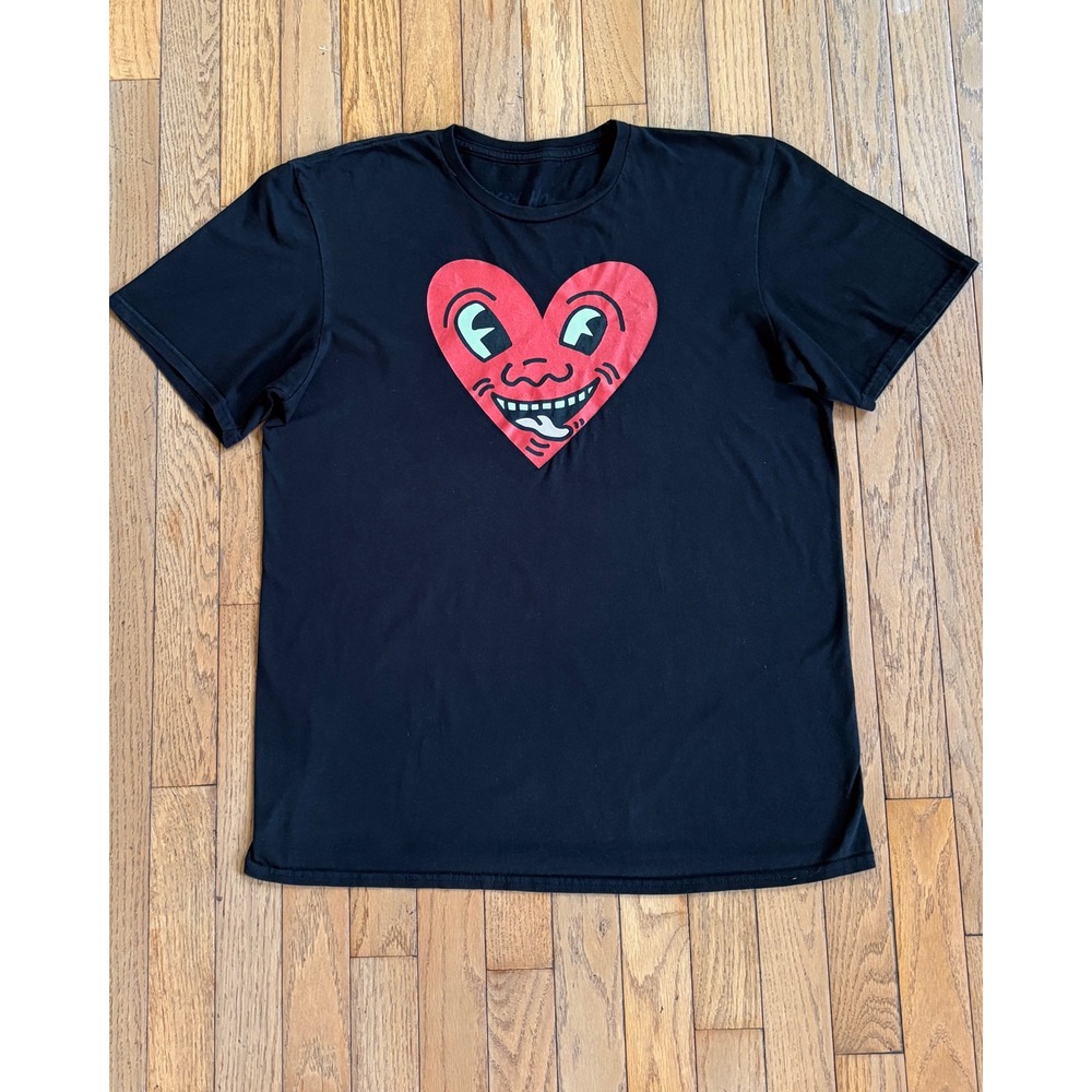 Keith Haring Graphic T-Shirt Heart Face Medium Black Mens Shirt Urban Streetwear